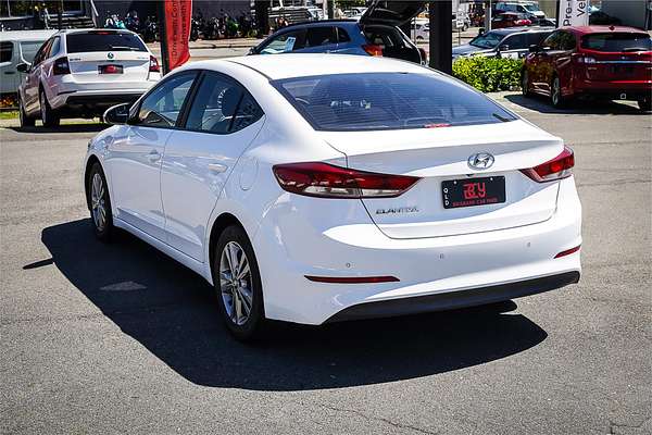 2018 Hyundai Elantra Active AD