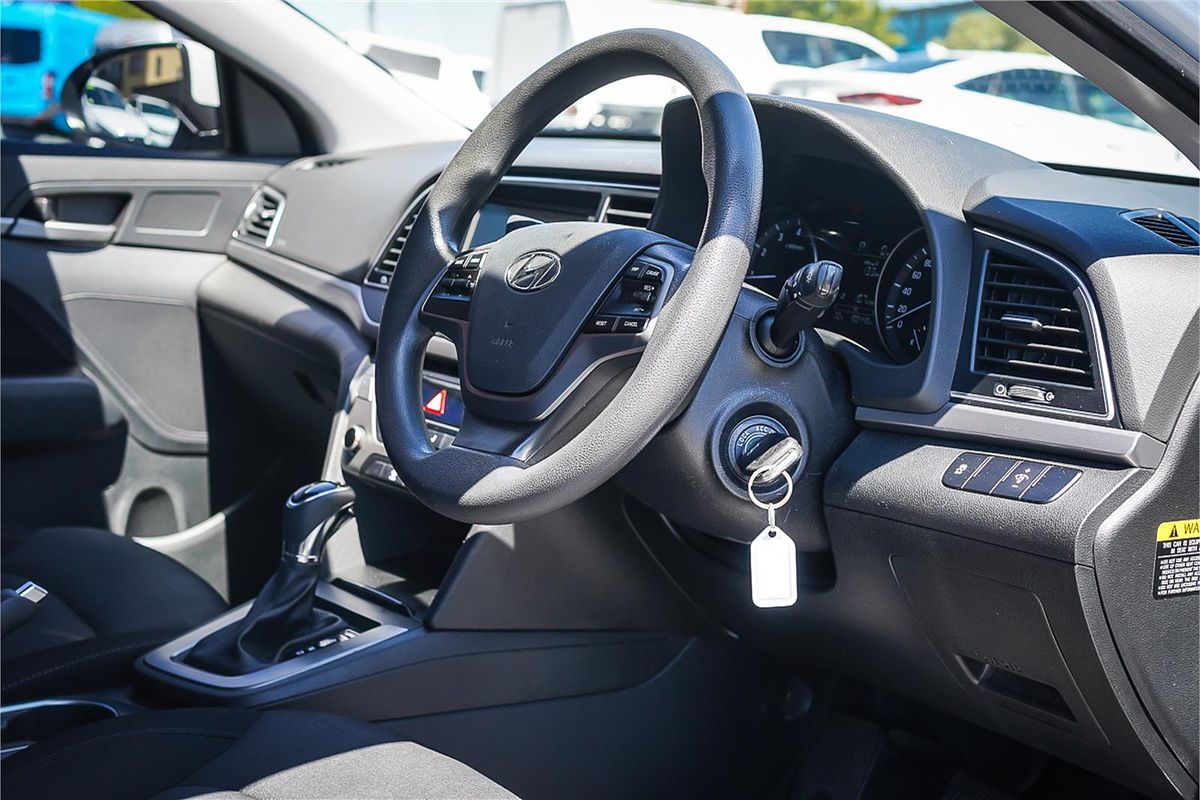2018 Hyundai Elantra Active AD