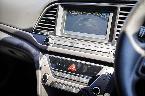 2018 Hyundai Elantra Active AD