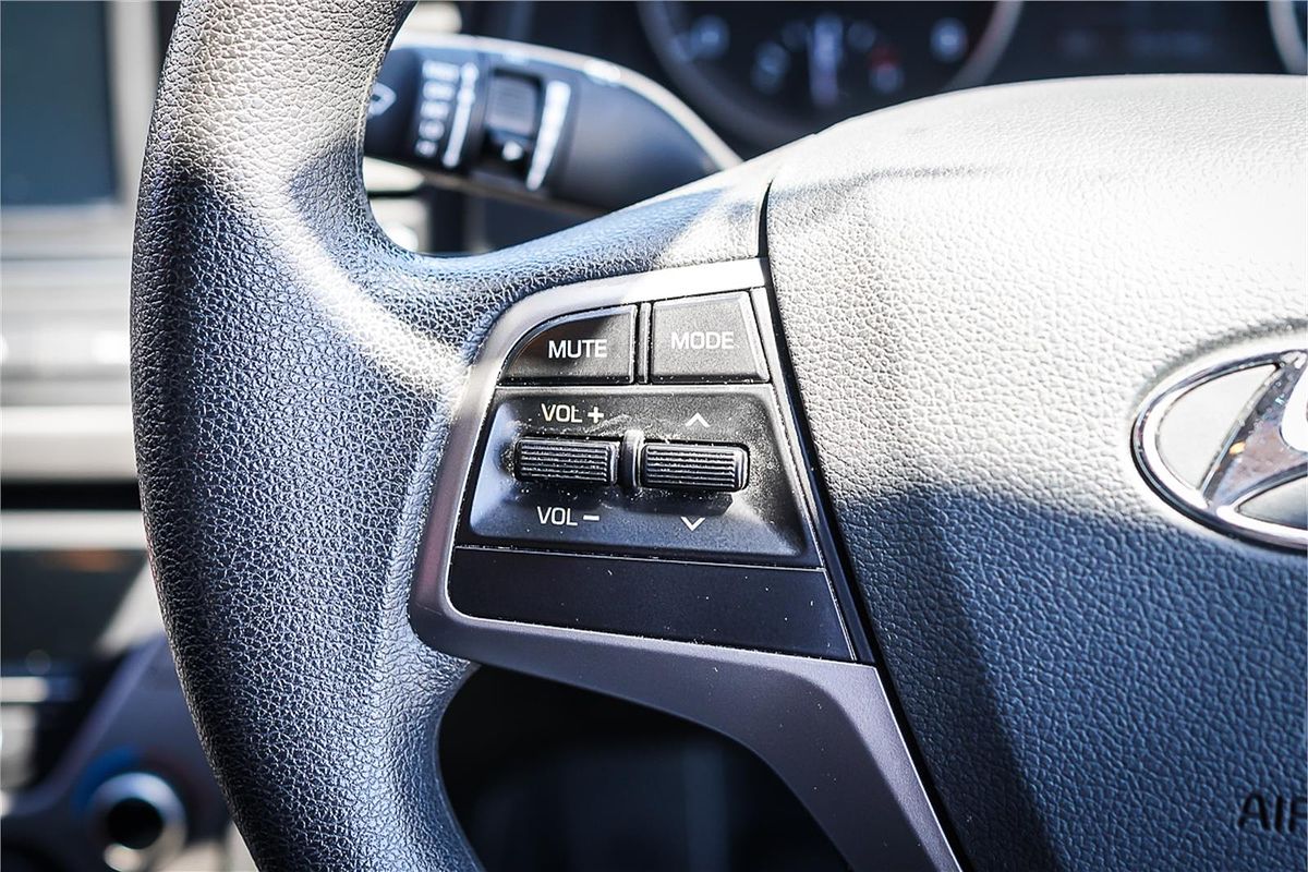 2018 Hyundai Elantra Active AD