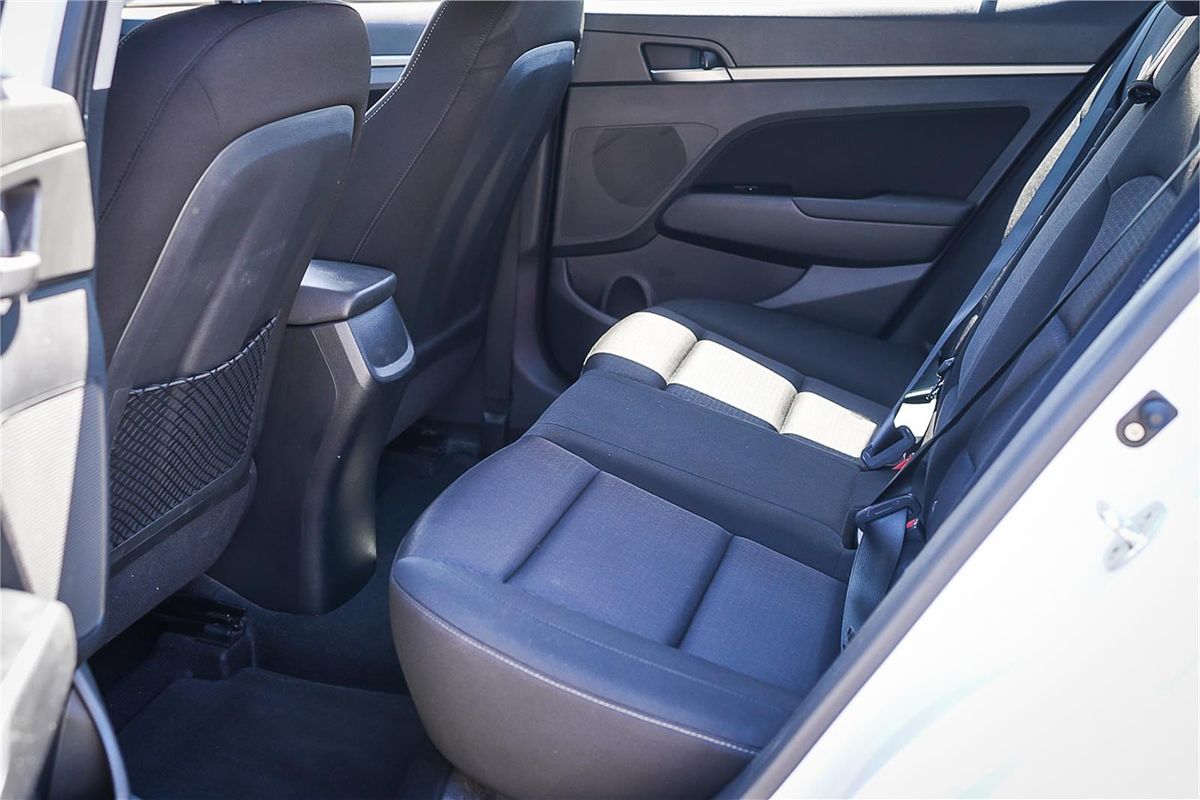 2018 Hyundai Elantra Active AD