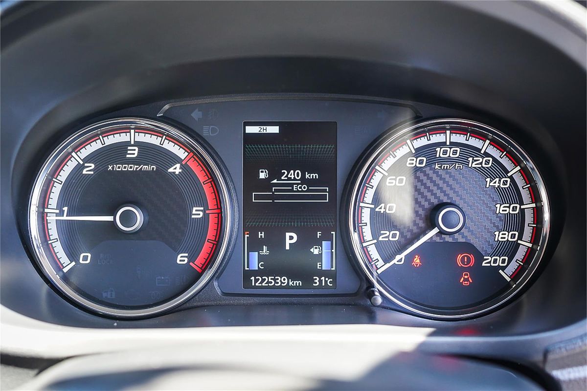 2019 Mitsubishi Triton GLS MR 4X4