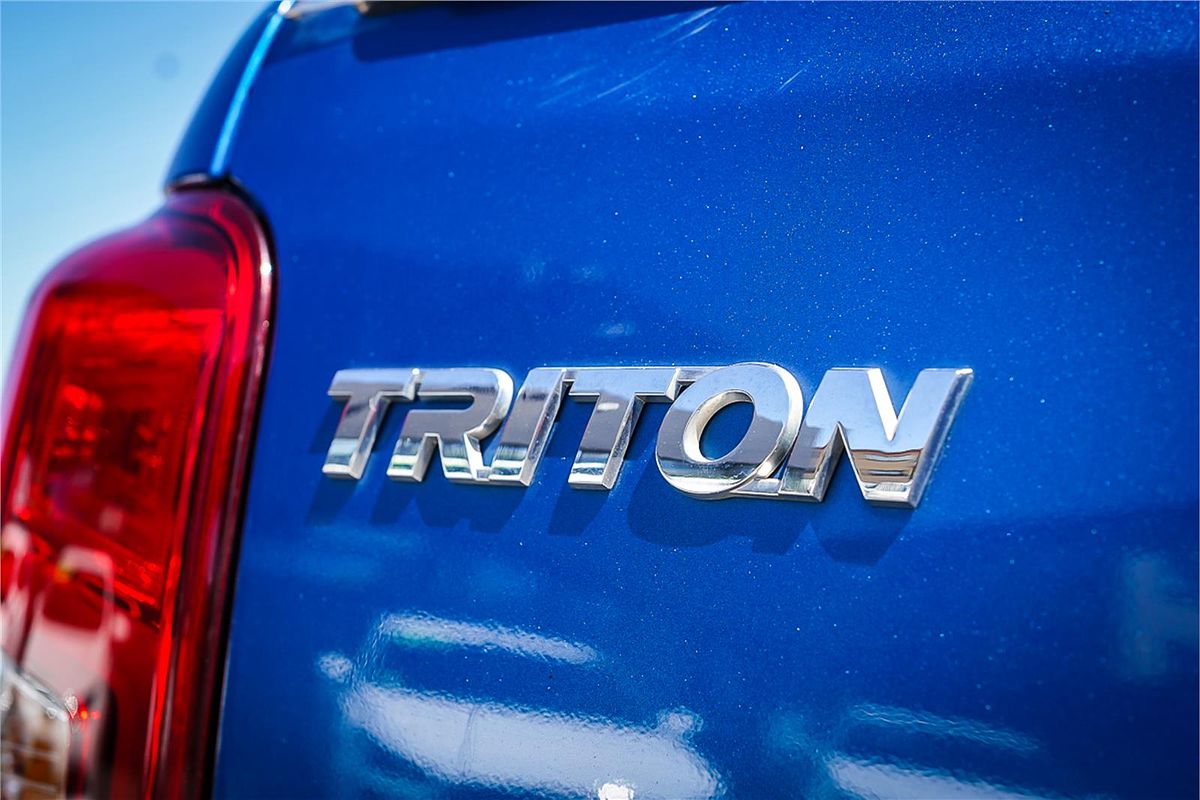 2019 Mitsubishi Triton GLS MR 4X4