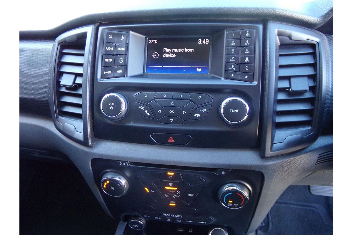 2017 Ford Everest Ambiente UA