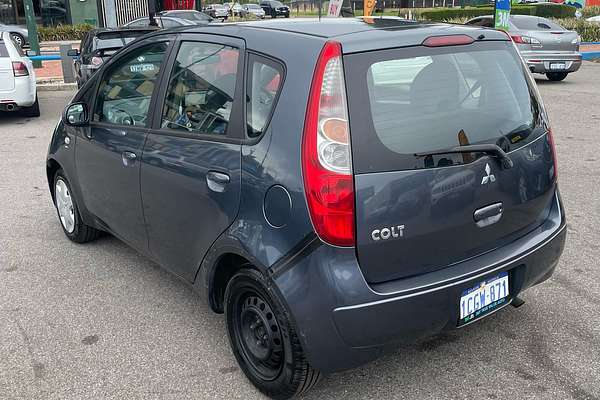 2006 Mitsubishi Colt LS RG