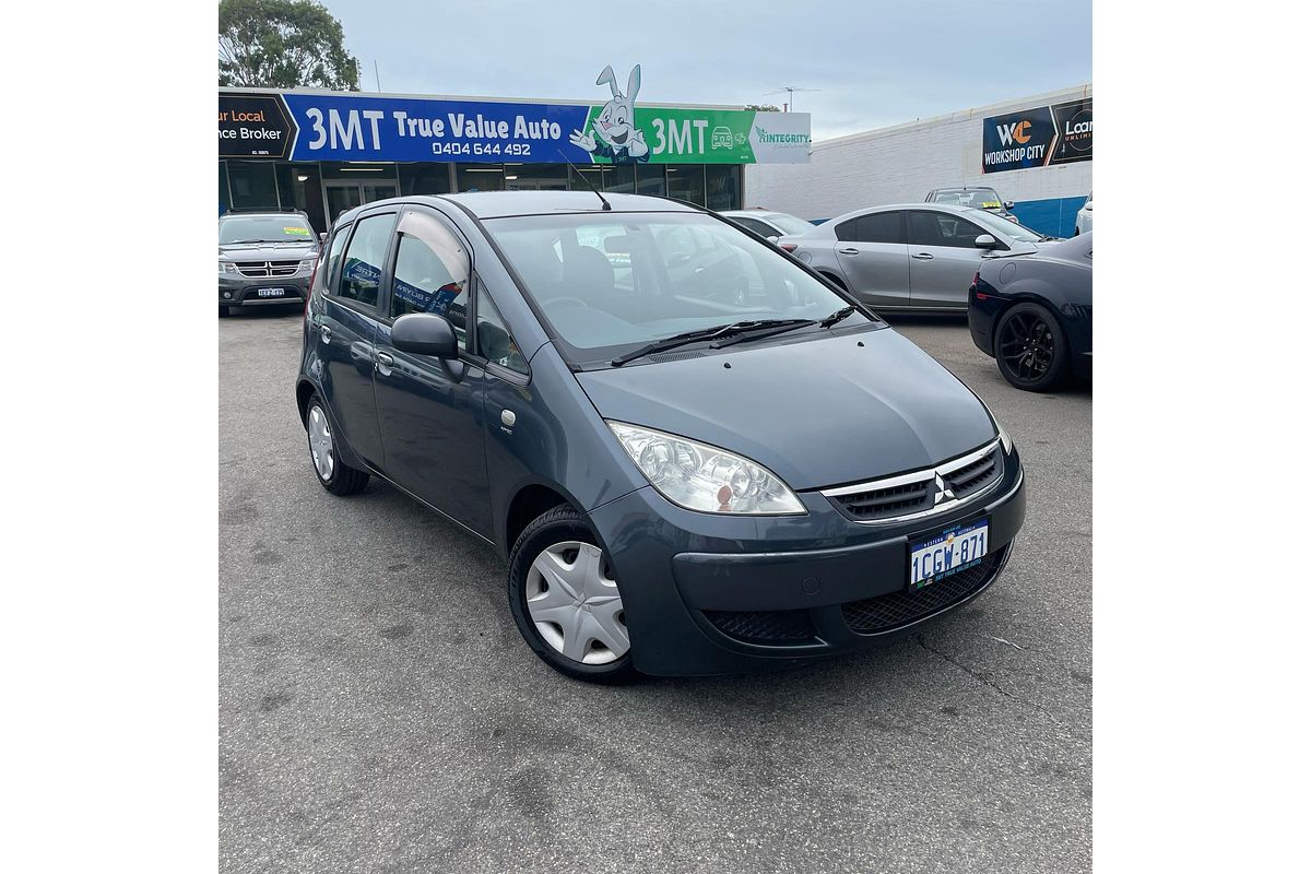 2006 Mitsubishi Colt LS RG