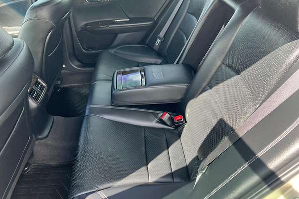 2014 Honda Accord VTi-L 9th Gen