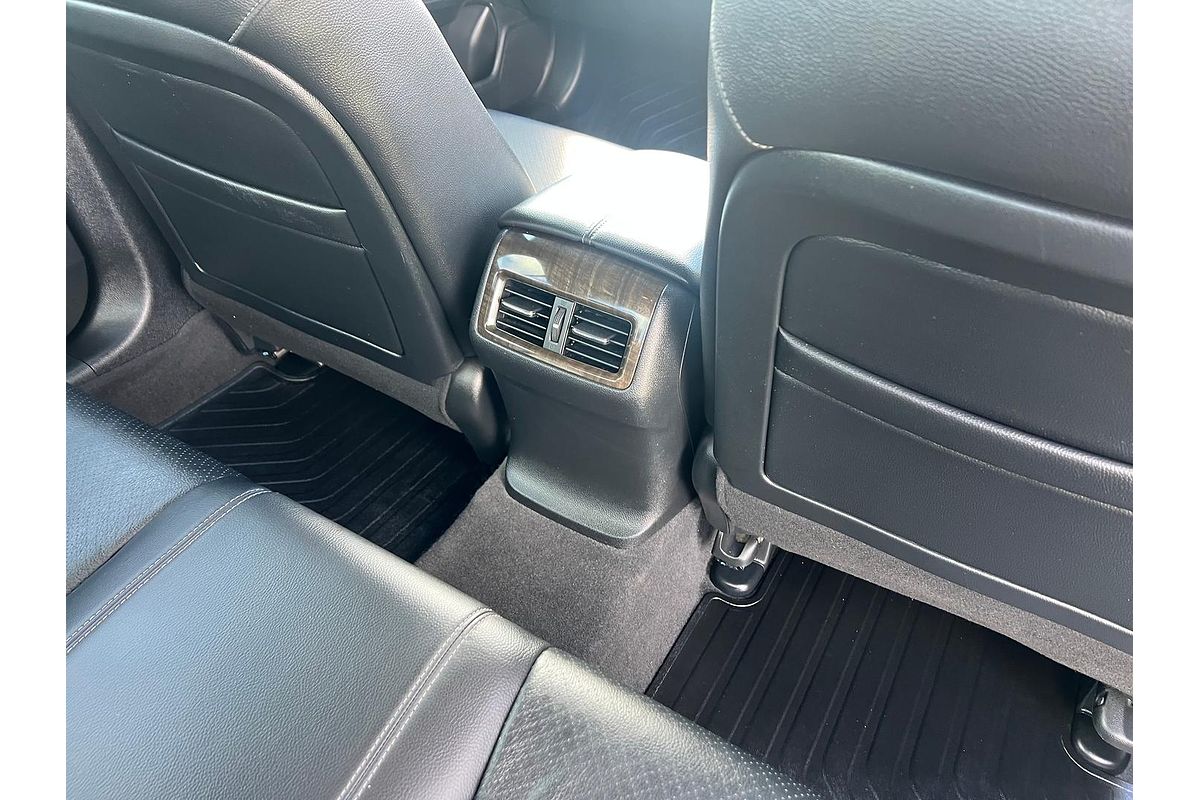 2014 Honda Accord VTi-L 9th Gen