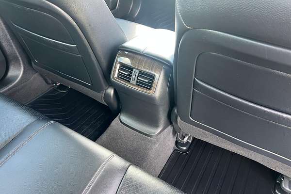 2014 Honda Accord VTi-L 9th Gen