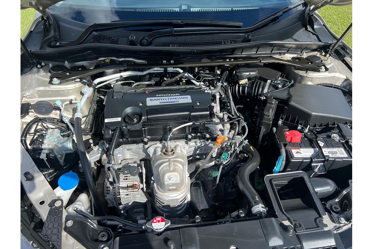 2014 Honda Accord VTi-L 9th Gen