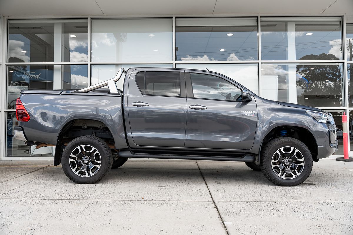 2021 Toyota Hilux SR5 GUN126R 4X4