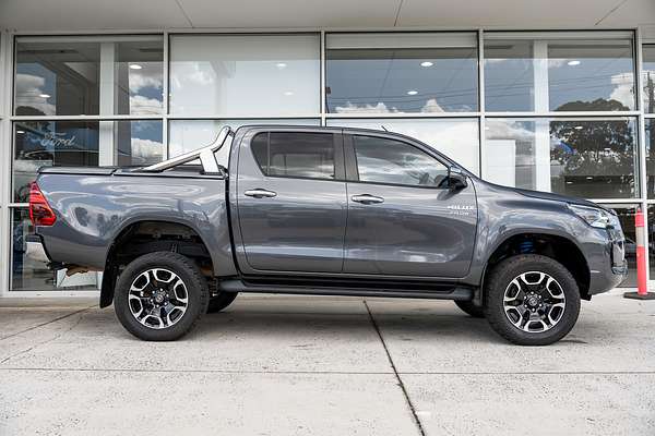 2021 Toyota Hilux SR5 GUN126R 4X4