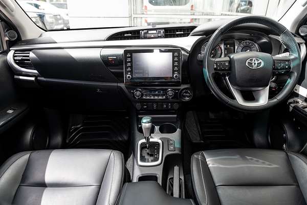 2021 Toyota Hilux SR5 GUN126R 4X4