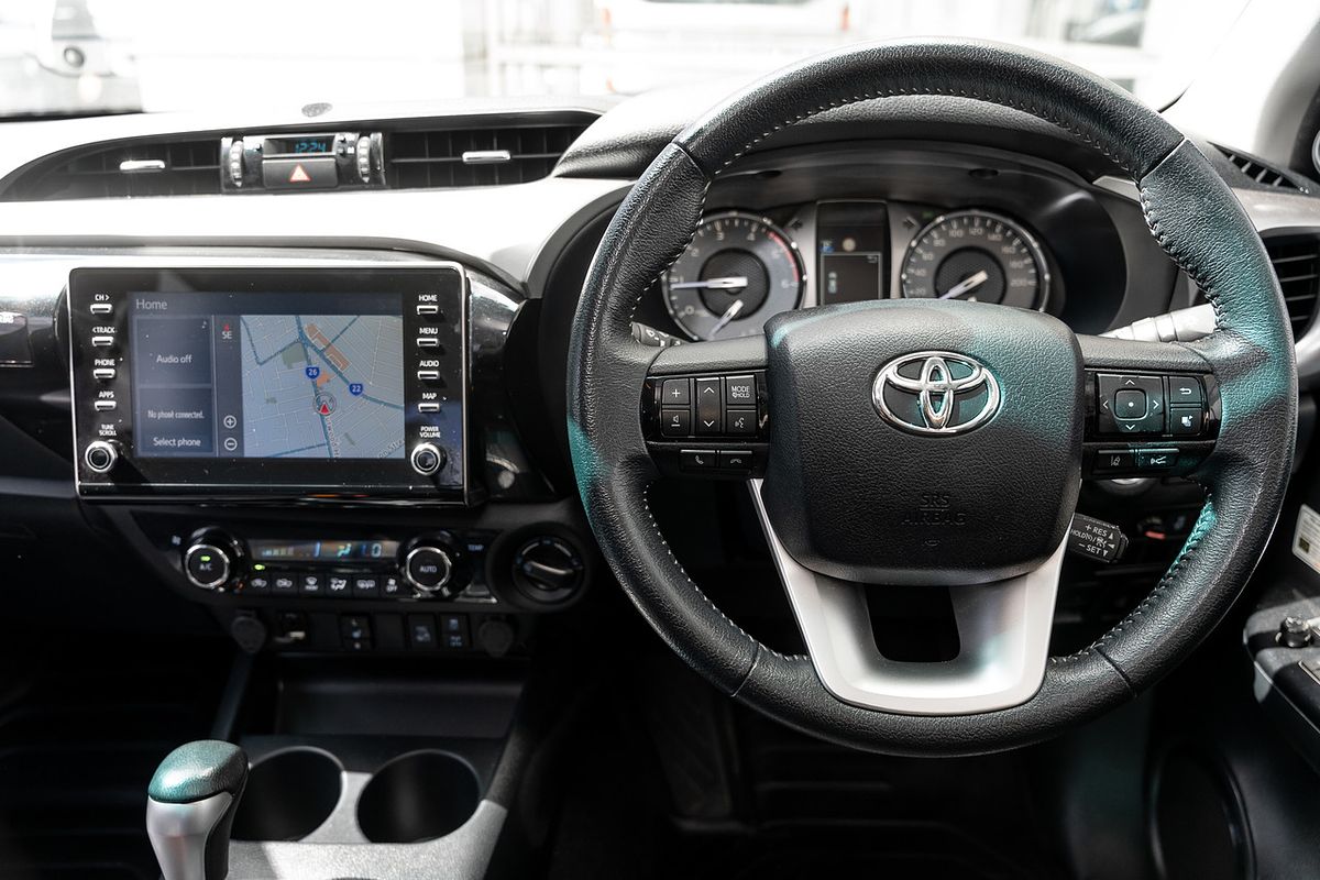 2021 Toyota Hilux SR5 GUN126R 4X4