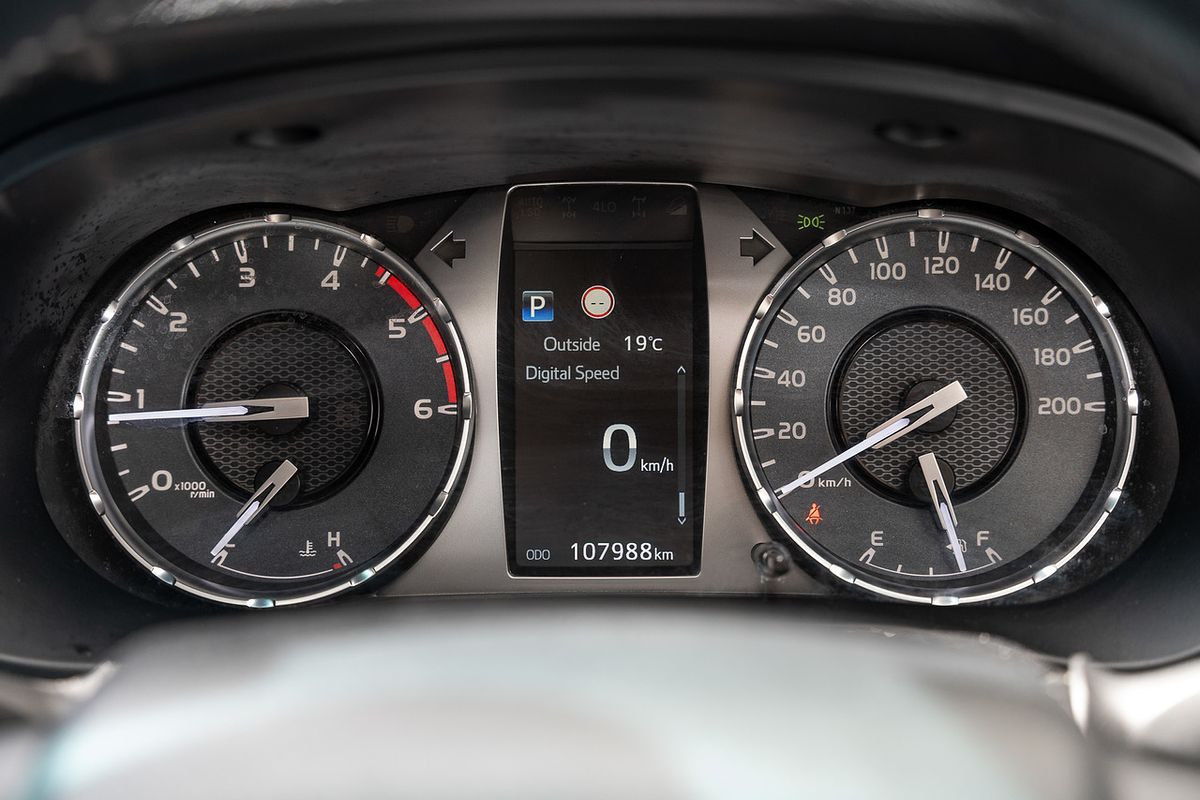 2021 Toyota Hilux SR5 GUN126R 4X4