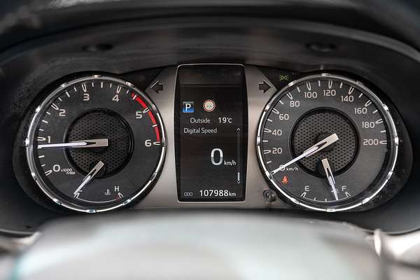 2021 Toyota Hilux SR5 GUN126R 4X4