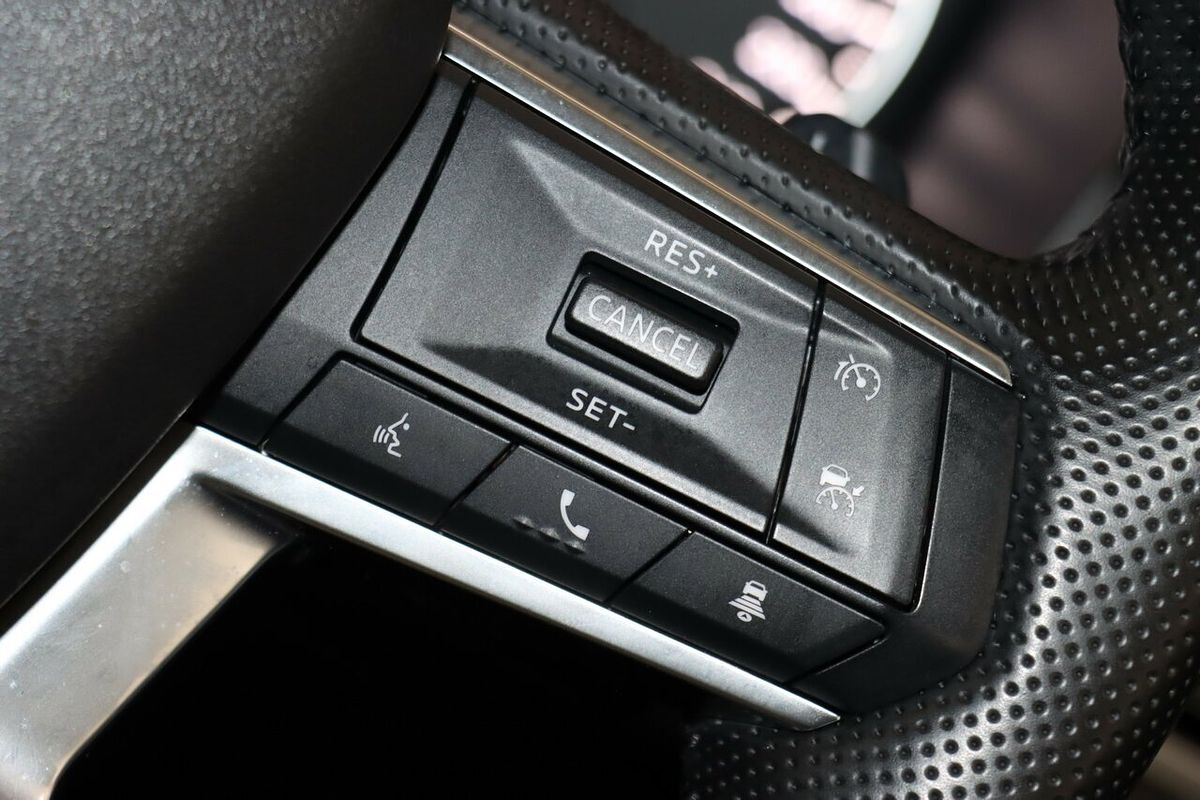 2024 Mitsubishi Outlander LS ZM