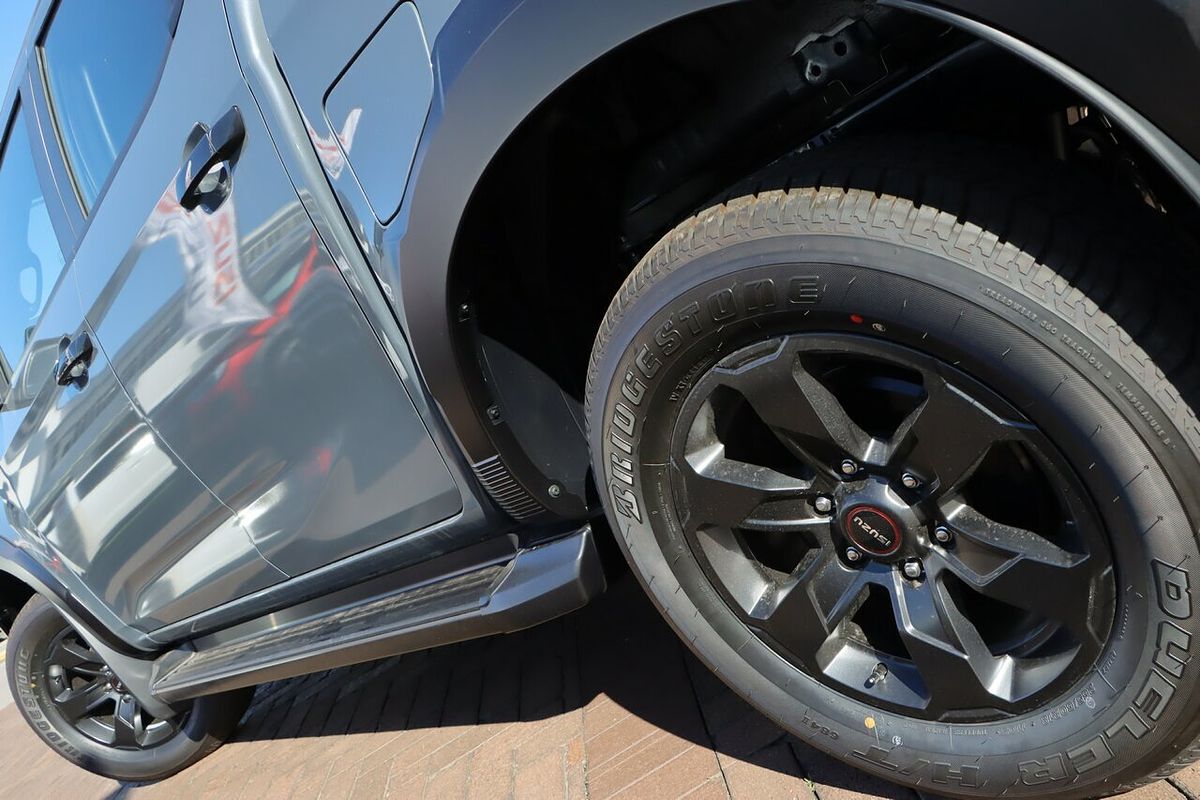 2024 Isuzu D-MAX X-TERRAIN 4X4