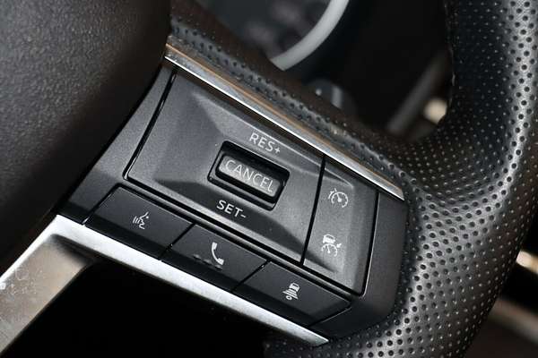 2023 Mitsubishi Outlander LS ZM