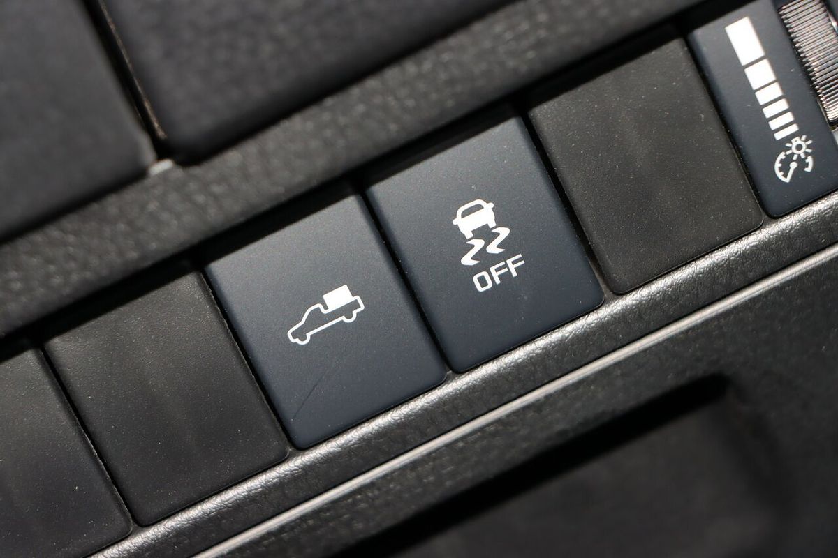 2024 Isuzu D-MAX X-TERRAIN 4X4