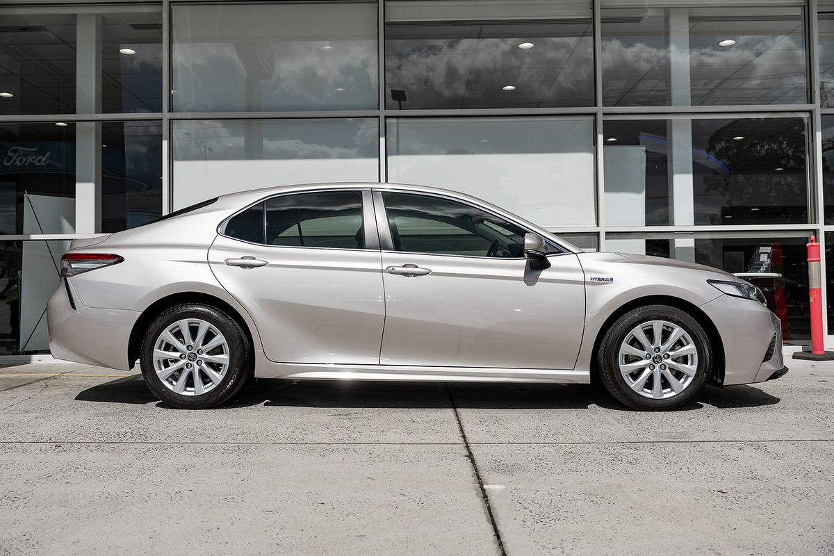 2018 Toyota Camry Ascent Sport AXVH71R