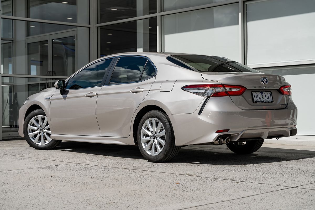 2018 Toyota Camry Ascent Sport AXVH71R