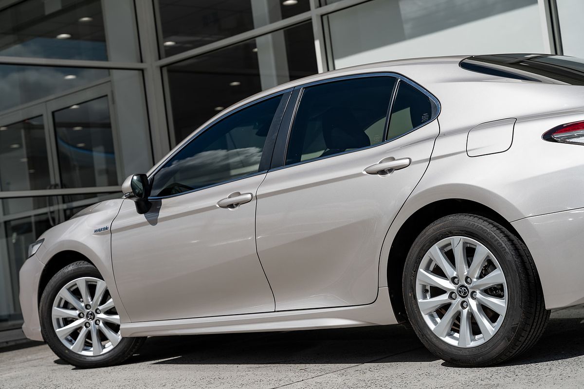 2018 Toyota Camry Ascent Sport AXVH71R