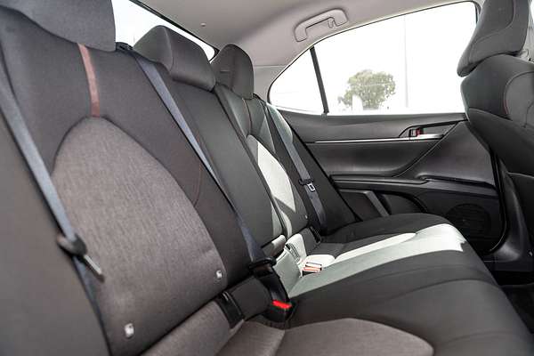 2018 Toyota Camry Ascent Sport AXVH71R