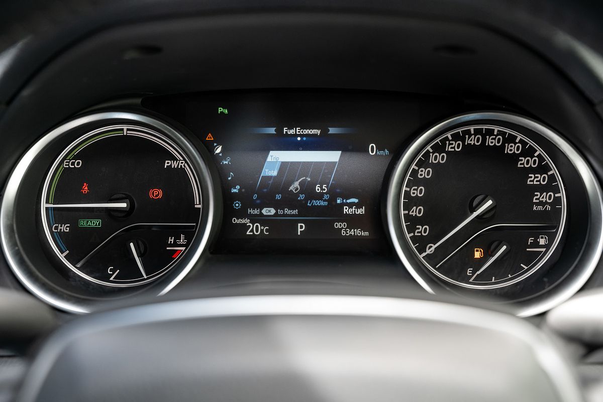 2018 Toyota Camry Ascent Sport AXVH71R