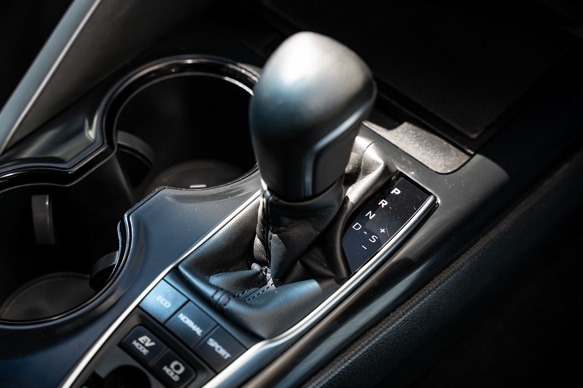 2018 Toyota Camry Ascent Sport AXVH71R