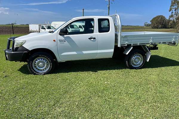 2014 Toyota Hilux SR KUN26R 4X4