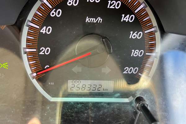 2014 Toyota Hilux SR KUN26R 4X4