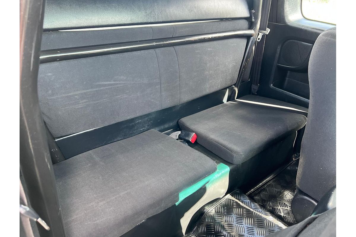 2014 Toyota Hilux SR KUN26R 4X4