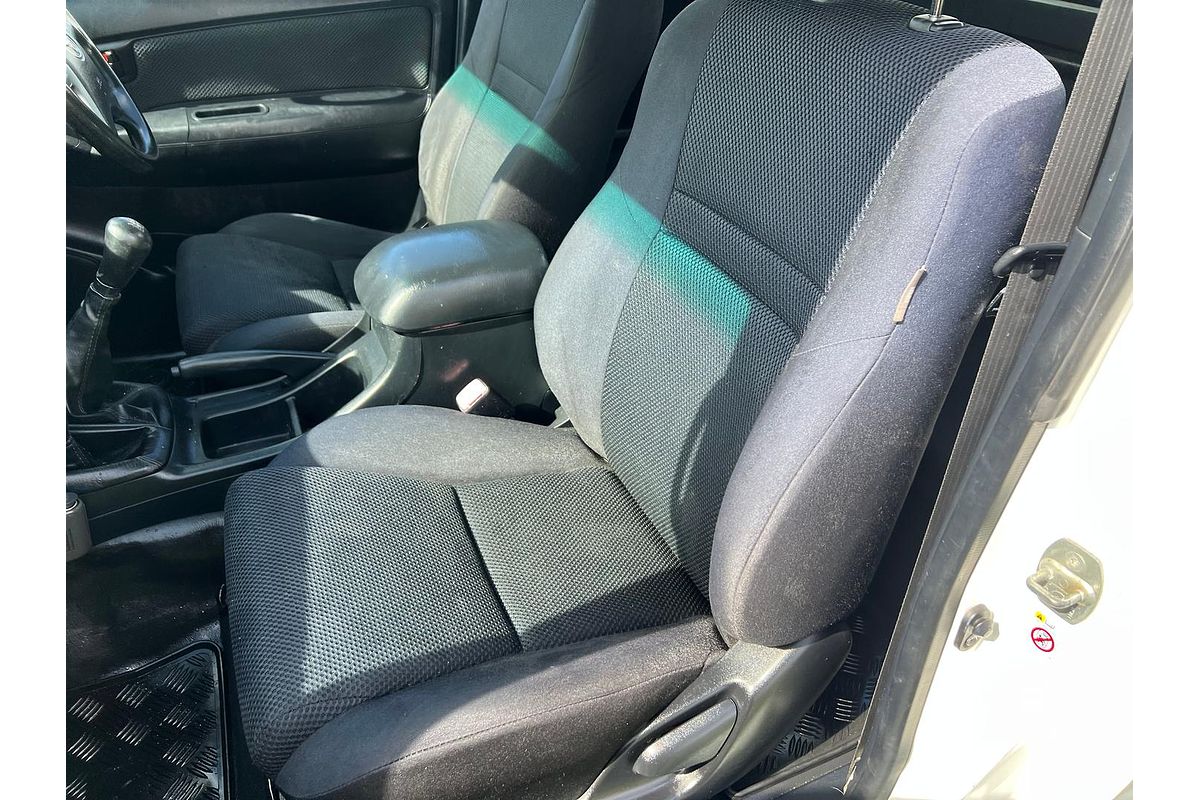 2014 Toyota Hilux SR KUN26R 4X4