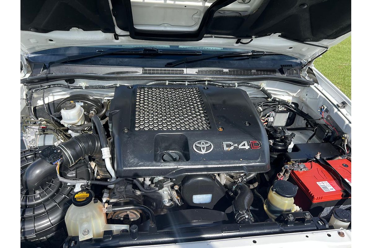 2014 Toyota Hilux SR KUN26R 4X4