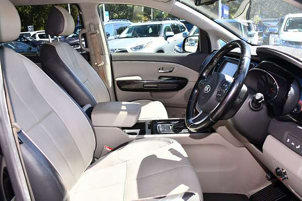 2015 Kia Carnival Platinum YP