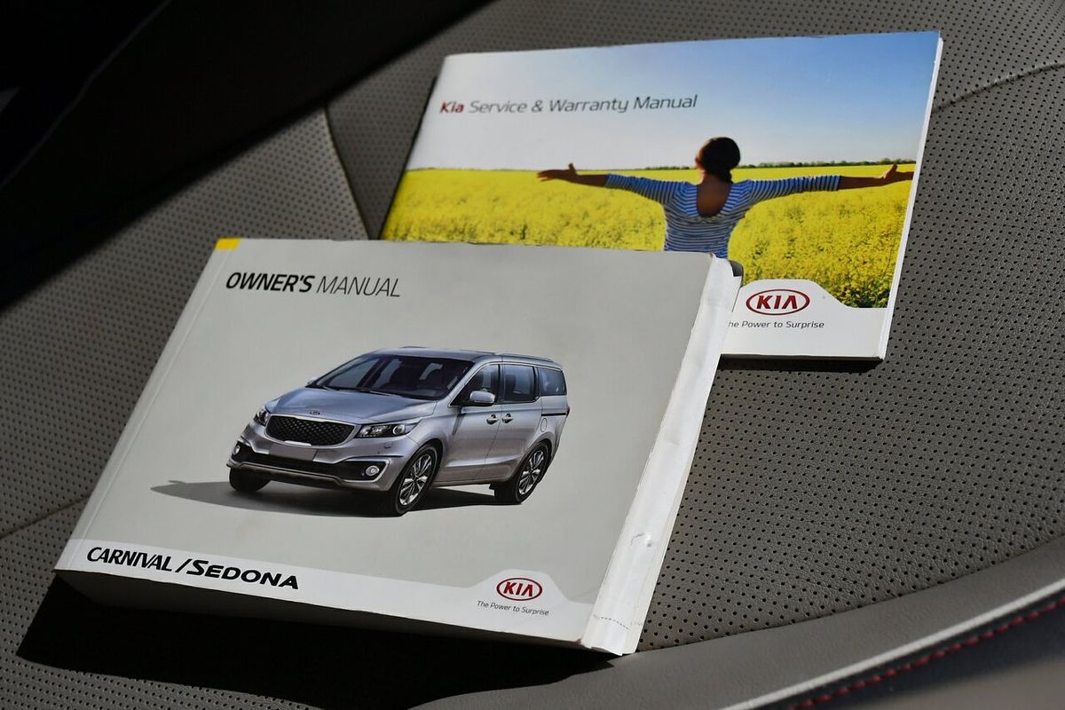 2015 Kia Carnival Platinum YP