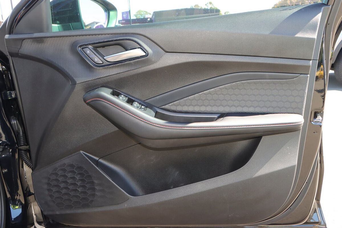 2023 MG MG5 Essence