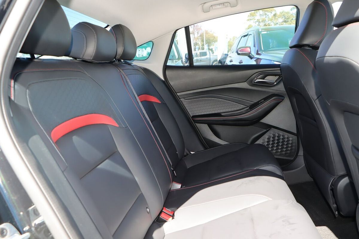 2023 MG MG5 Essence