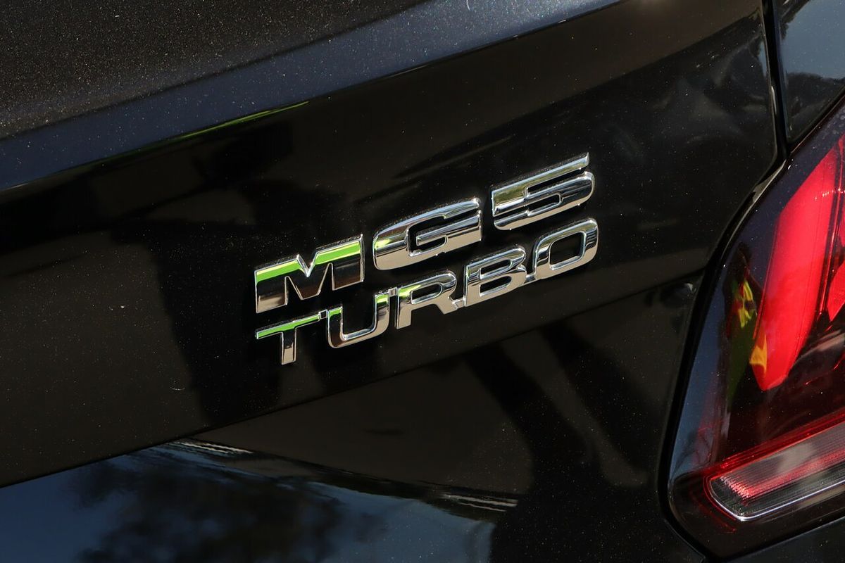 2023 MG MG5 Essence