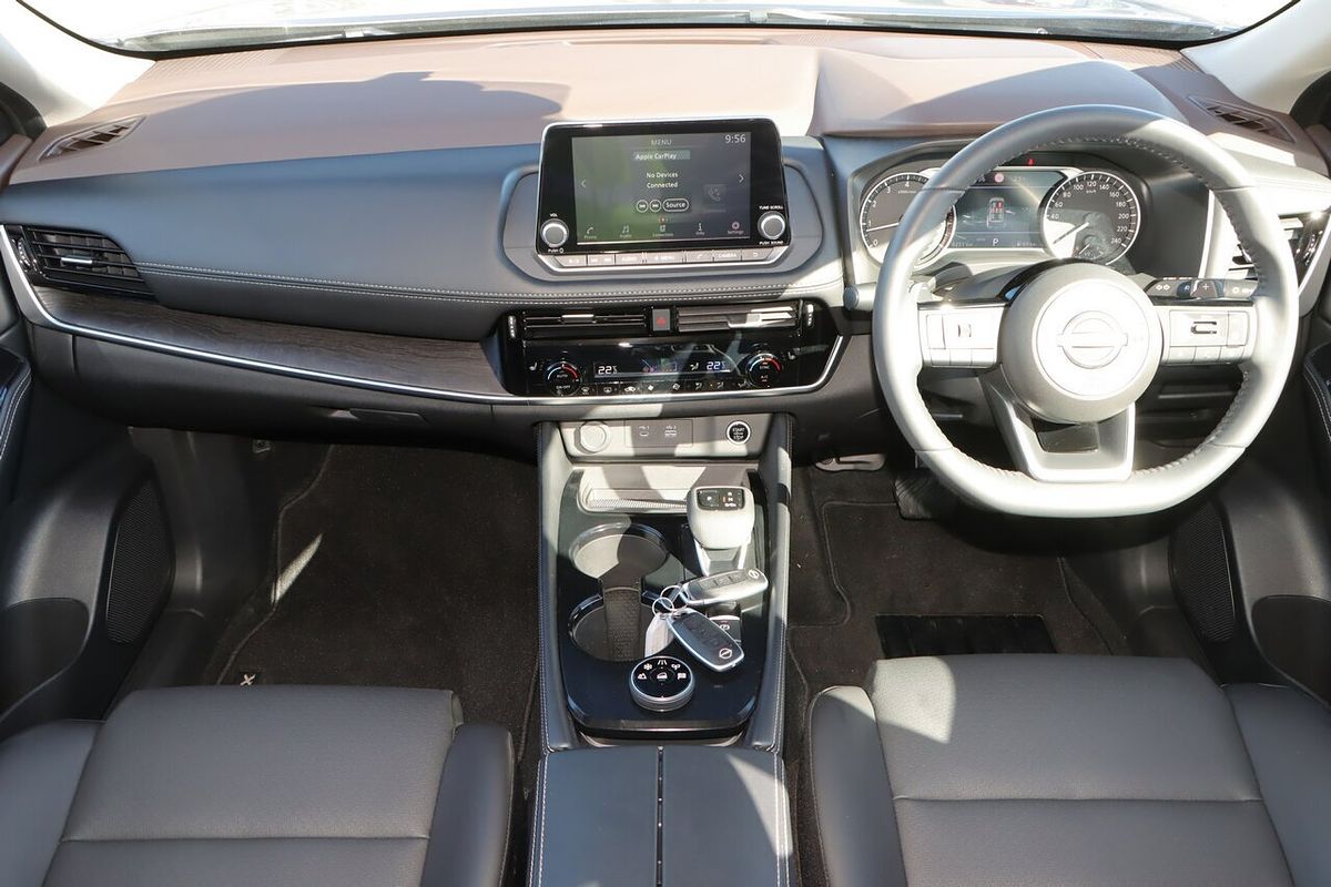 2024 Nissan X-TRAIL ST-L T33
