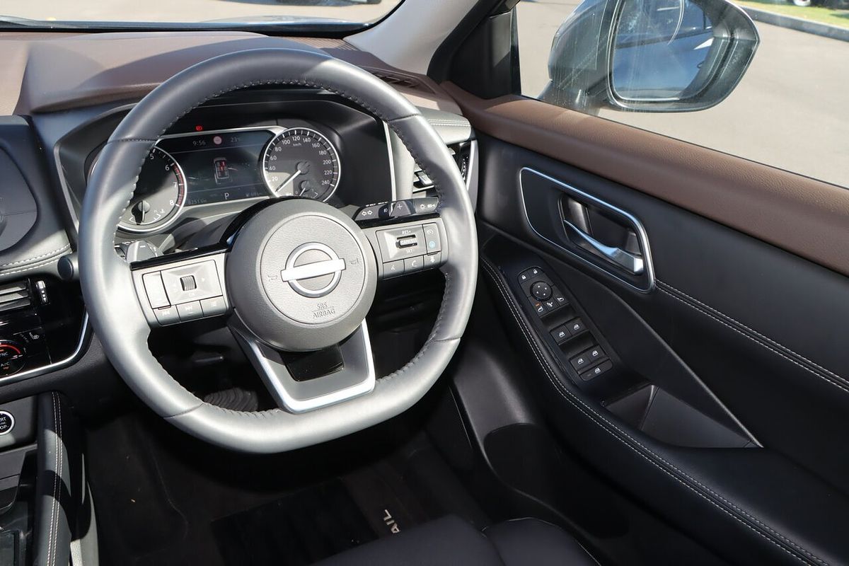 2024 Nissan X-TRAIL ST-L T33