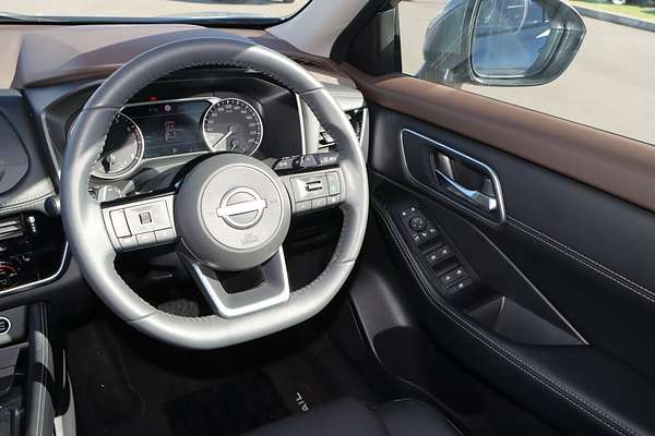 2024 Nissan X-TRAIL ST-L T33