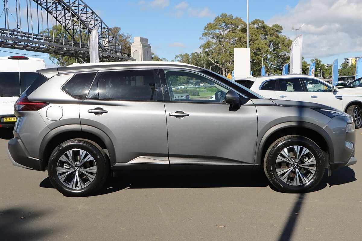 2024 Nissan X-TRAIL ST-L T33