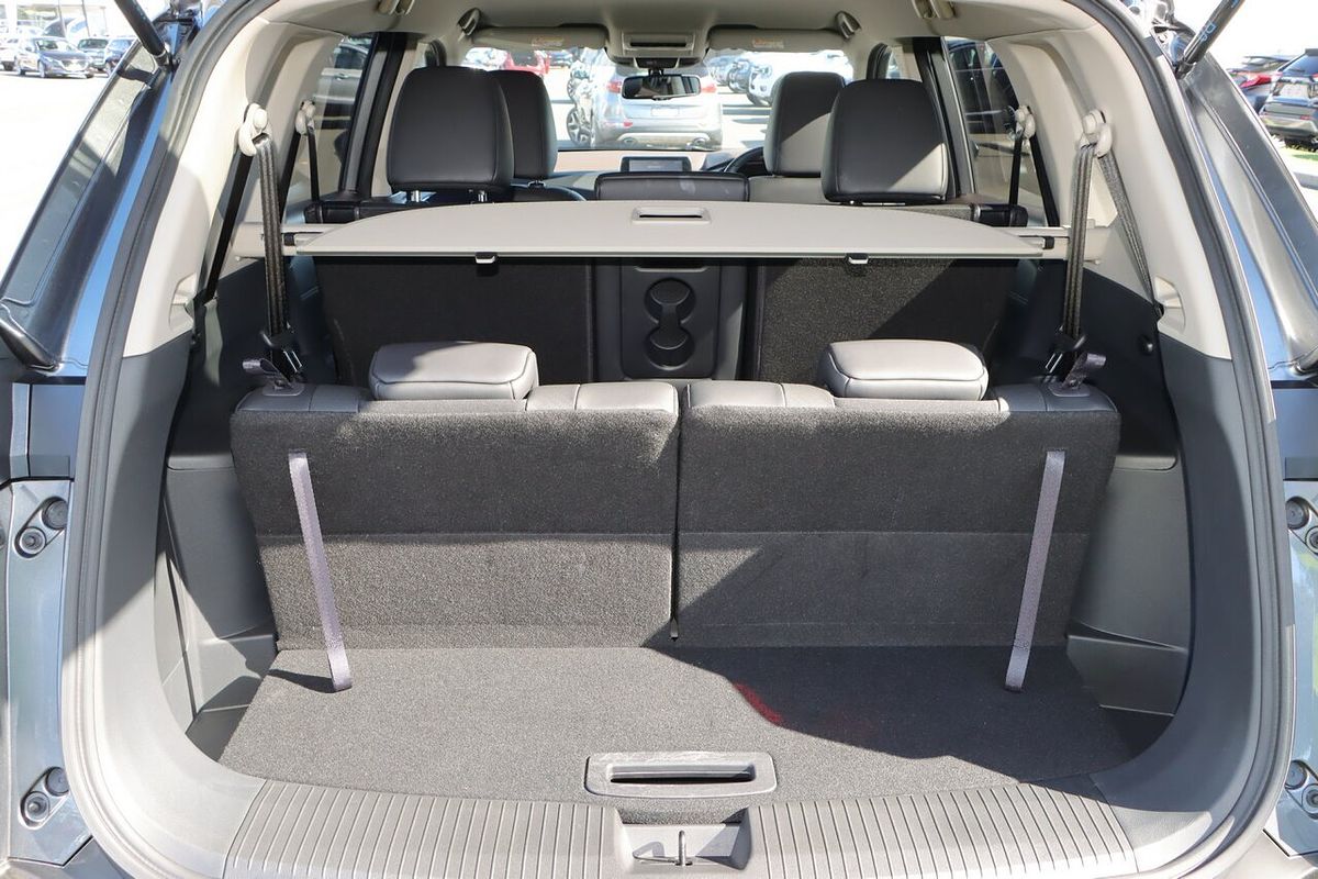 2024 Nissan X-TRAIL ST-L T33