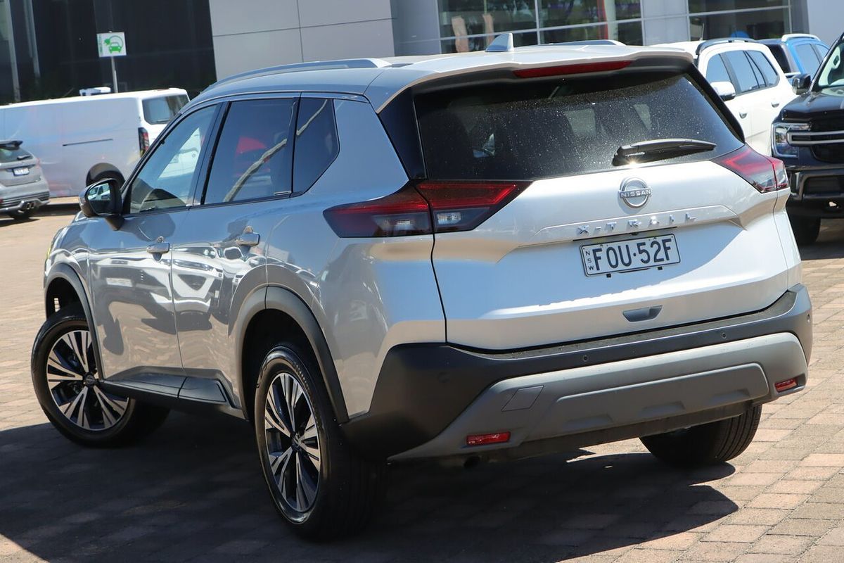 2024 Nissan X-TRAIL ST-L T33