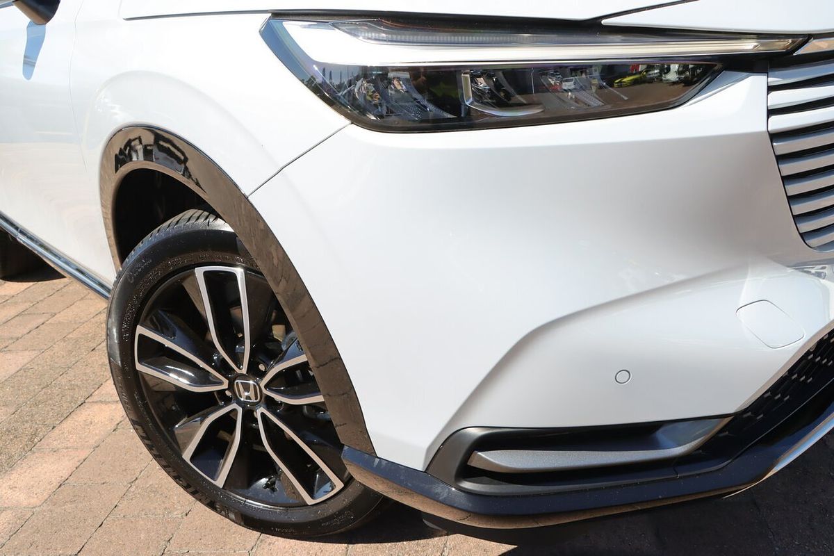2024 Honda HR-V e:HEV L