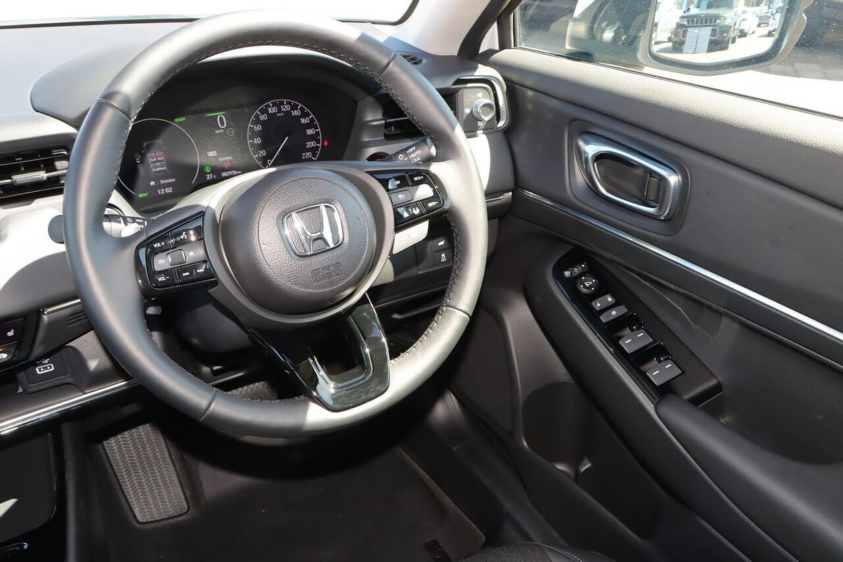 2024 Honda HR-V e:HEV L