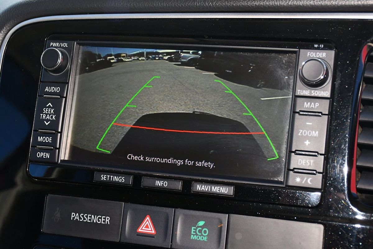 2016 Mitsubishi Outlander XLS ZK