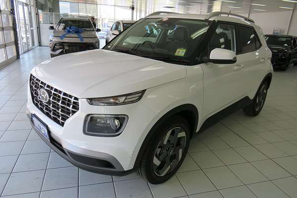 2024 Hyundai Venue Elite QX.V5